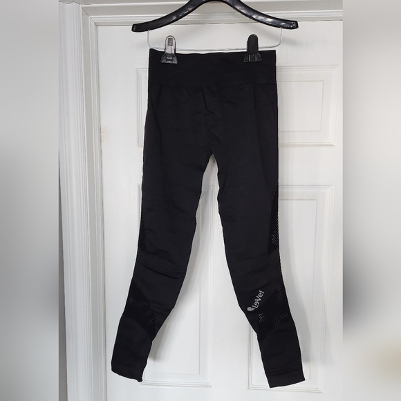 Le-vel Nux Black Mesh Leggings - small - Picture 3 of 6